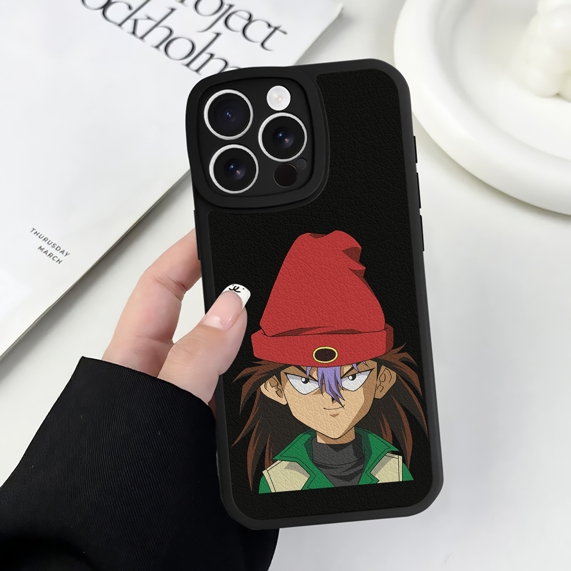 遊☆戯☆王 Yu-Gi-Oh! 【iPhone 16シリーズ対応】シリコンスマホケース（レザー調） 材質：シリコン